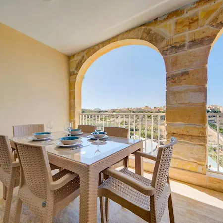 Gozo Getaway! Heated Jacuzzi & Views Xagħra