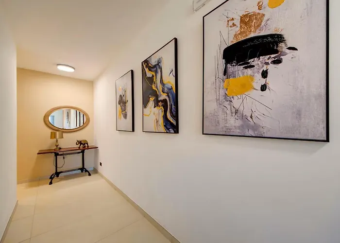 Apartament Gozo Getaway! Heated Jacuzzi & Views