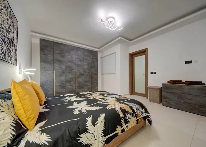 Apartament Gozo Getaway! Heated Jacuzzi & Views Xagħra