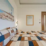 Apartamento Gozo Getaway! Heated Jacuzzi & Views Xagħra
