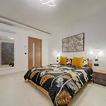 Apartamento Gozo Getaway! Heated Jacuzzi & Views Xagħra