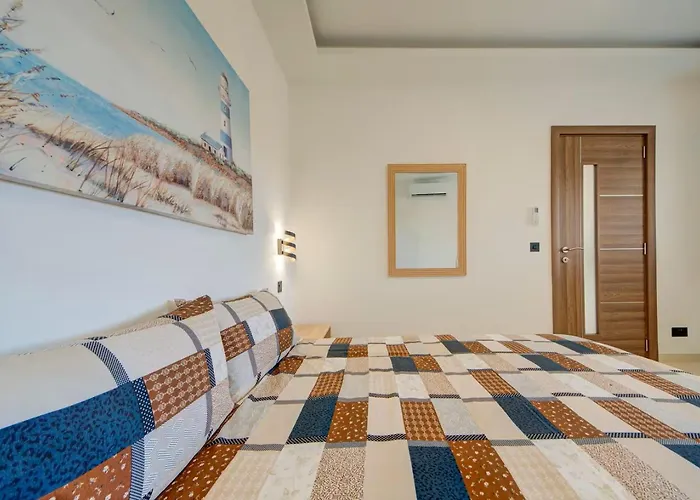 Διαμέρισμα Gozo Getaway! Heated Jacuzzi & Views Xagħra